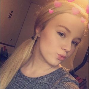 Meet your Posher, Destiny